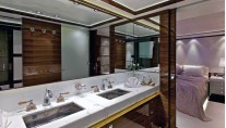 Yacht OPATI -  Master Ensuite